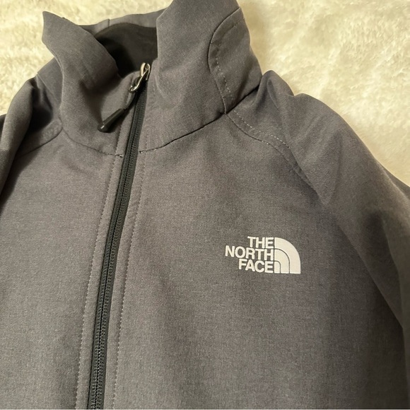 The North Face | Flashdry Jacket - Picture 5 of 8